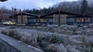 14- Exterior Motel- Location (1).jpg