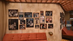 3- Photowall.jpg
