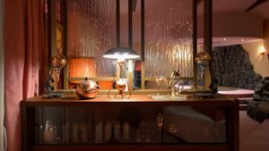 17- Honeymoon Suite.jpg