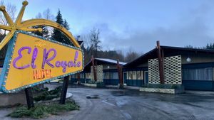 14- Exterior Motel- Location.jpg