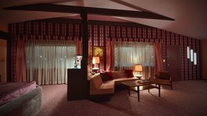 17- Honeymoon Suite (3).jpg