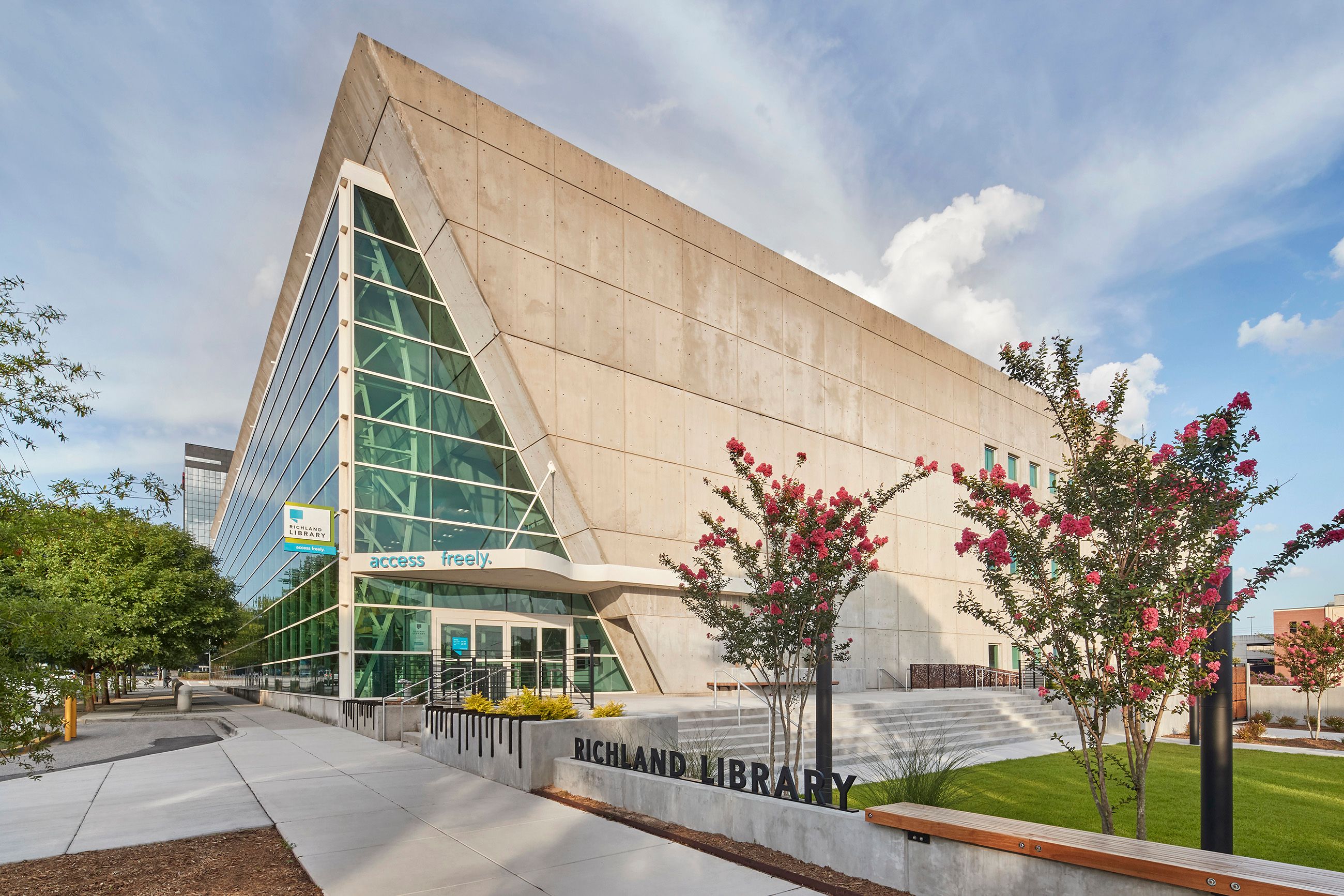 Richland Library_1214.jpg
