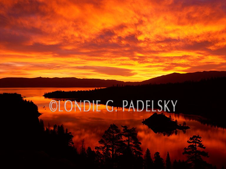 Sunrise over Lake Tahoe, CA TH-103_LondieGPadelsky.jpg