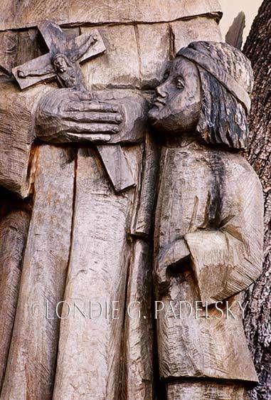 Padre and Indian boy, wood sculpture, Historic California Mission ©Londie G. Padelsky CCM-1319_LondieGPadelsky