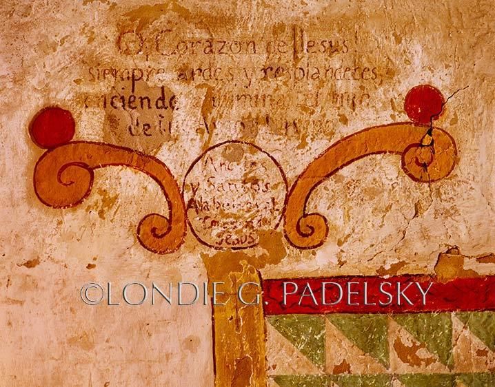Wall painting and Spanish Prayer, Historic California Mission ©Londie G. Padelsky CCM-939_LondieGPadelsky