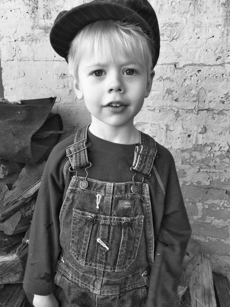 006_Boy portrait.jpg