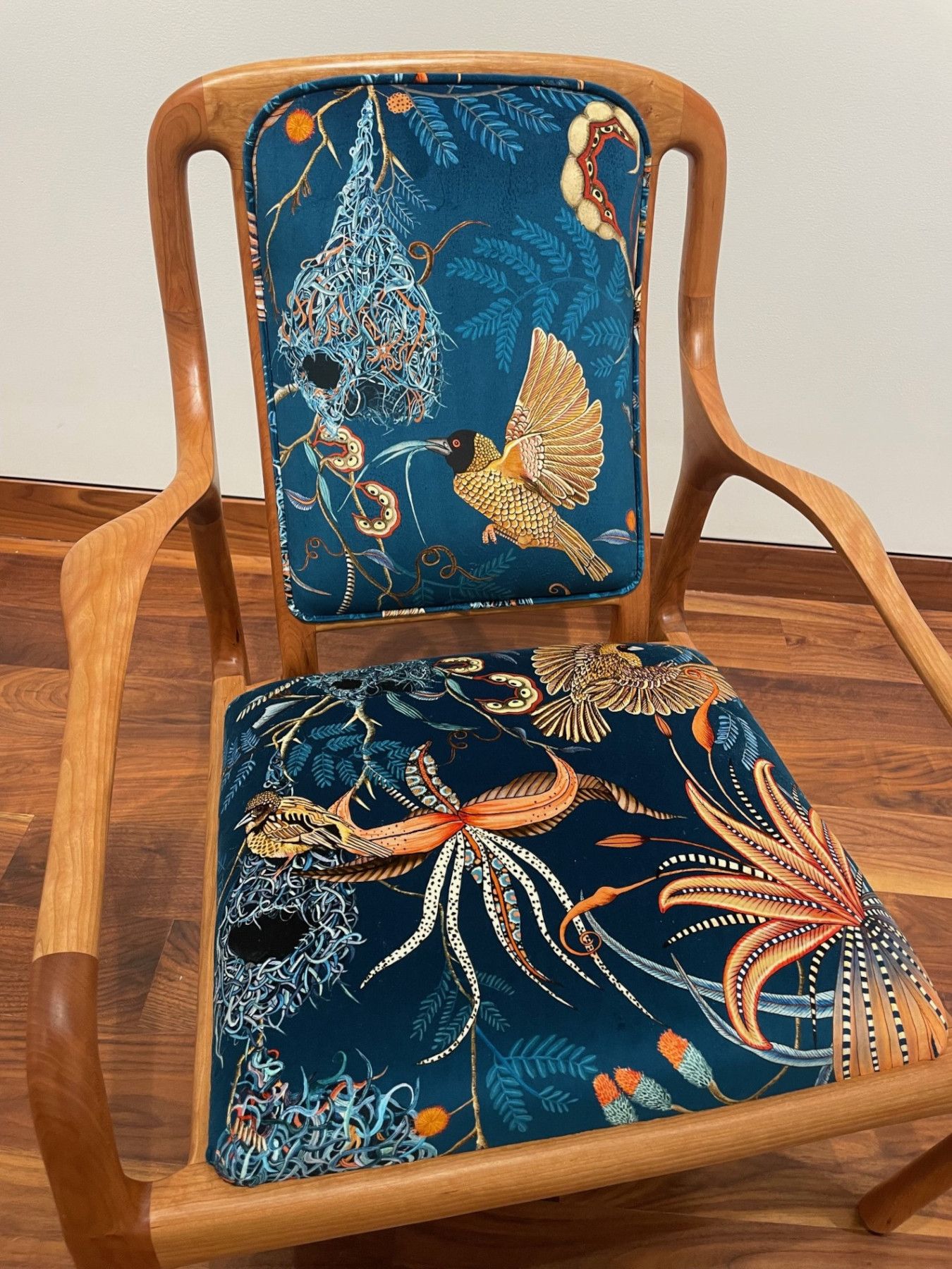 Karnali lounge chair