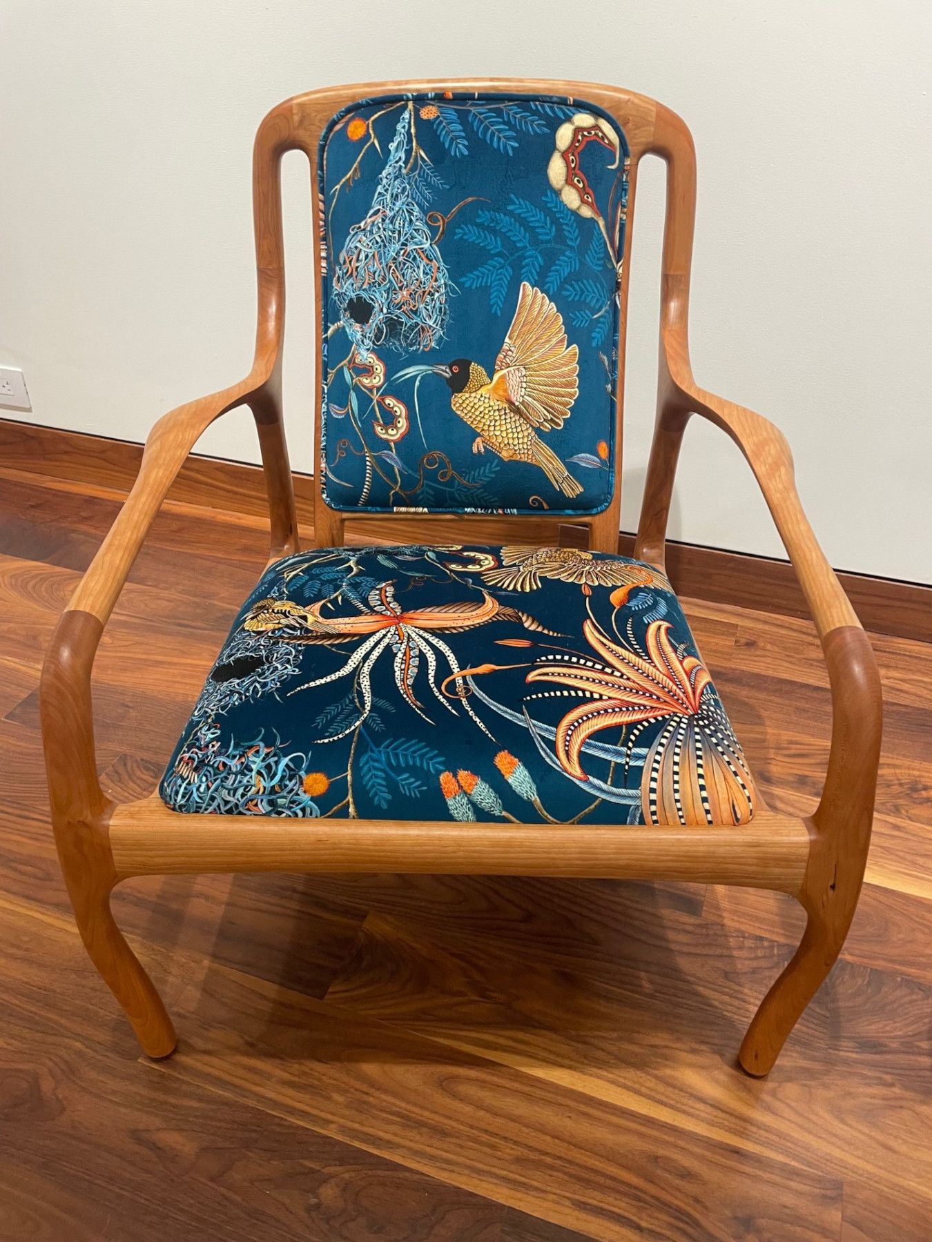 Karnali lounge chair