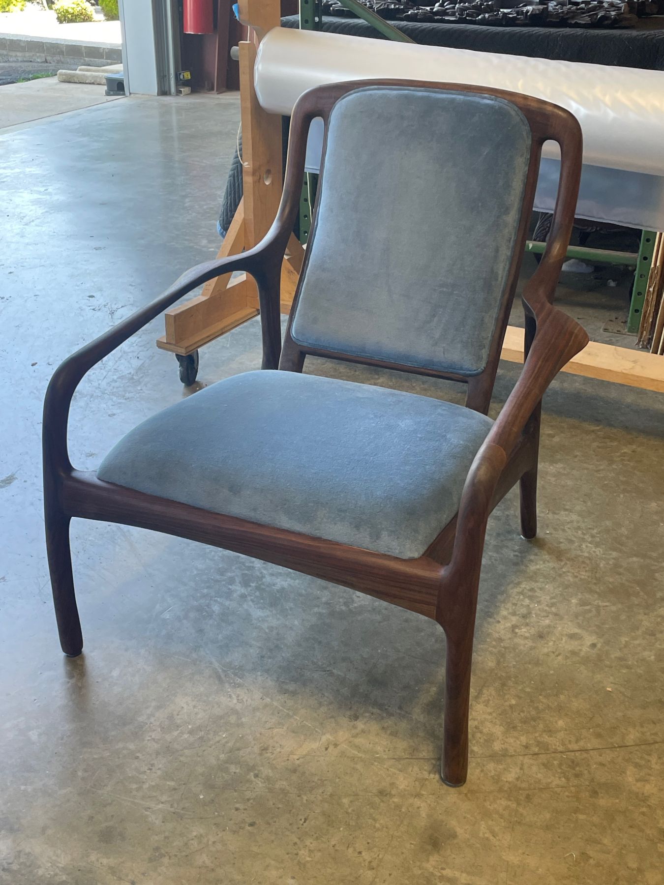 Karnali lounge chair