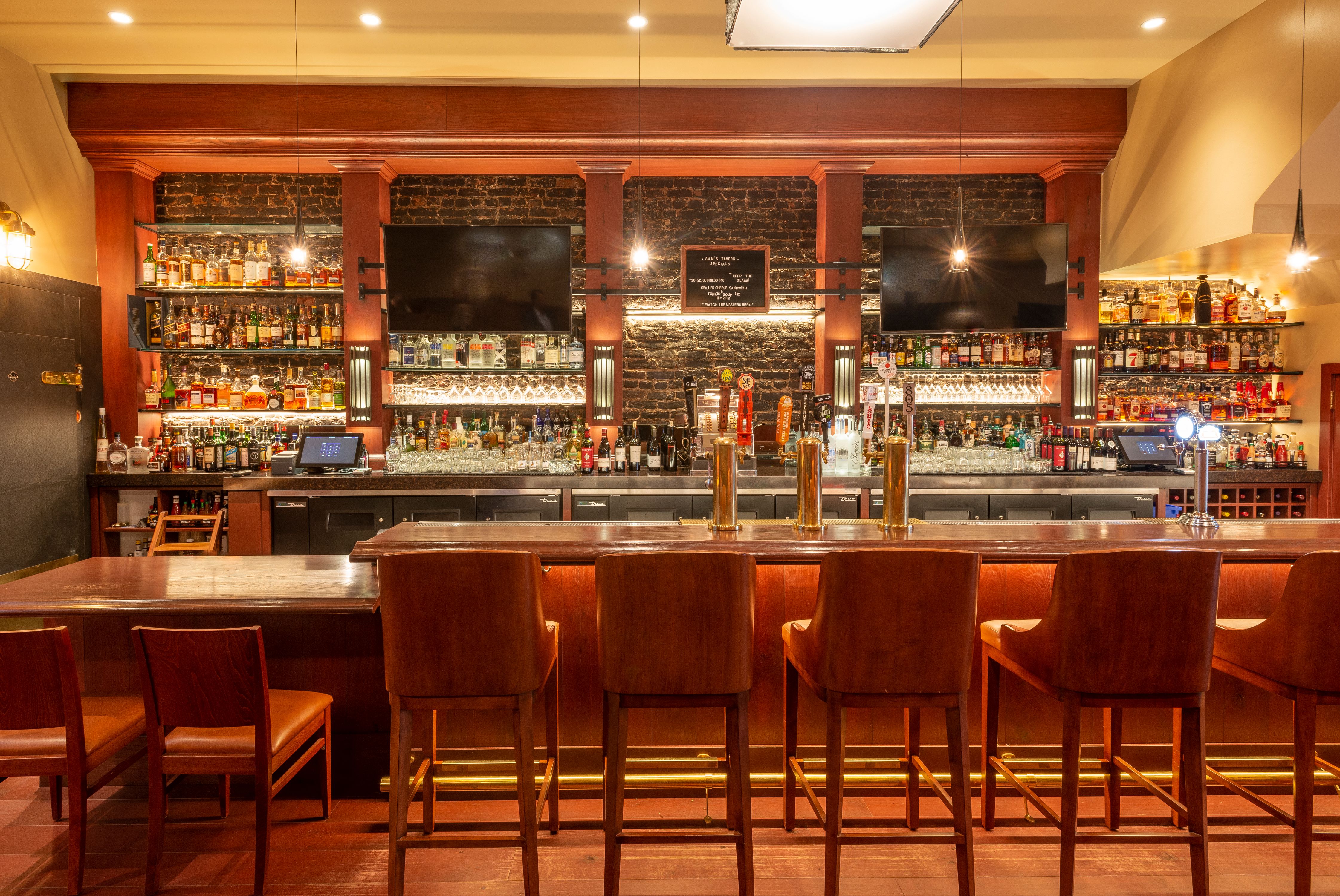 Sam's Tavern-0245795.JPG