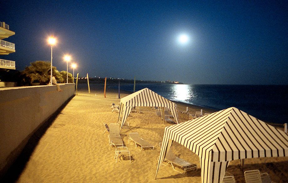 Full Moon over Cabo San Lucas beach, Cabo San Lucas, MX