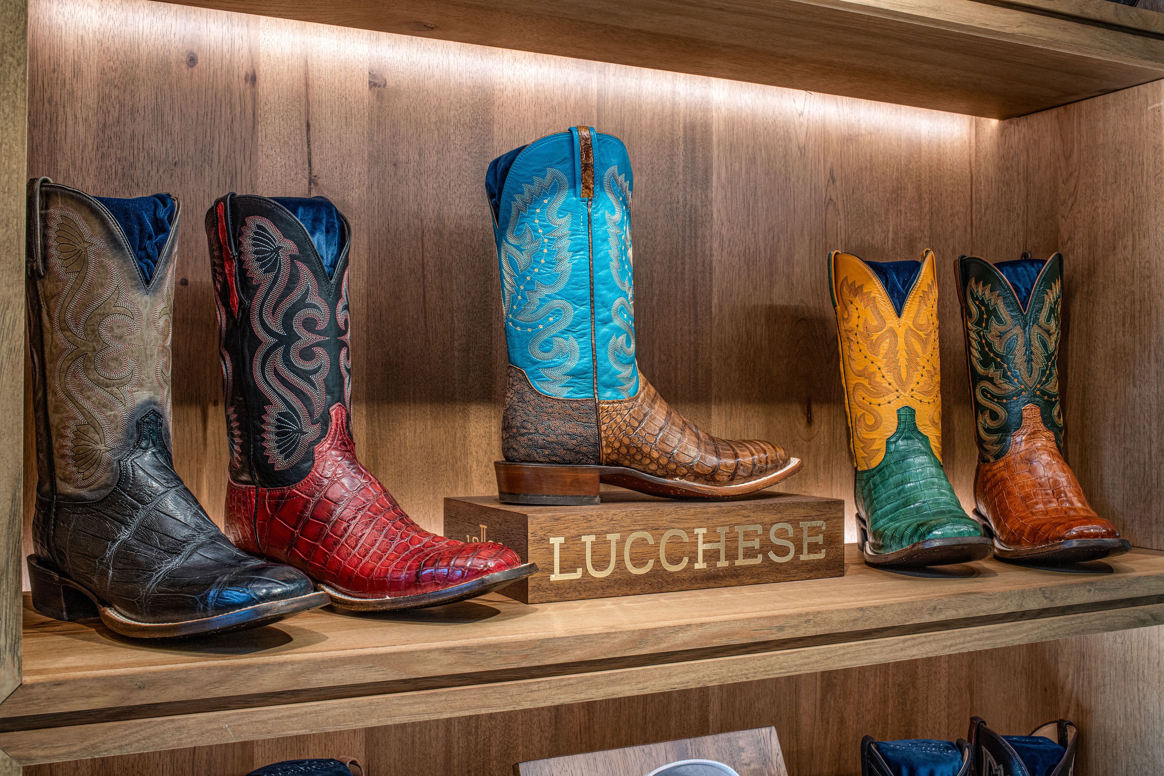Lucchese_interiors_132.jpg