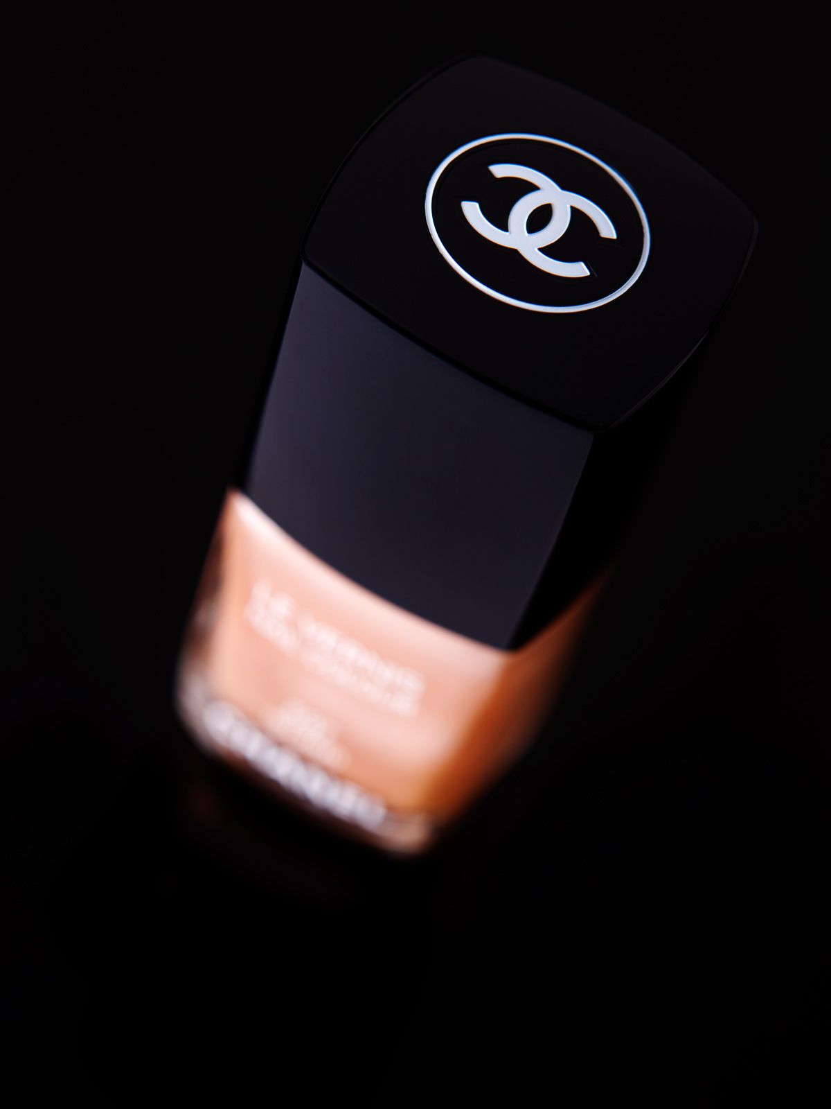 1chanel_nail_polish1.jpg