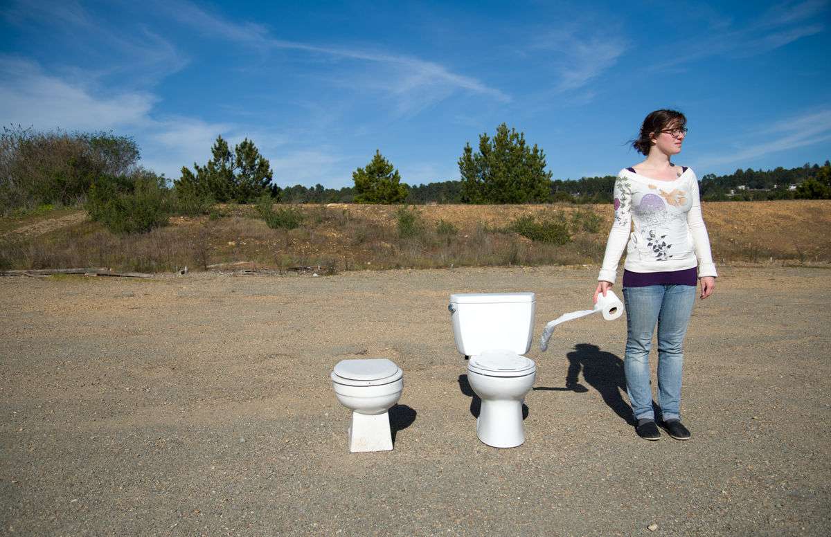 Toilet for Two
