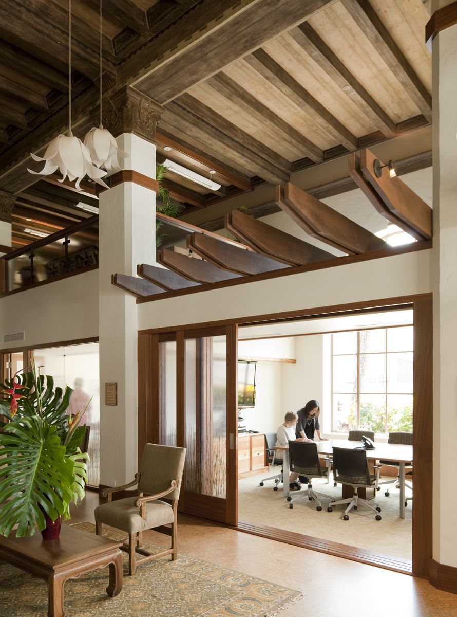 Hau'oli Mau Loa Foundation