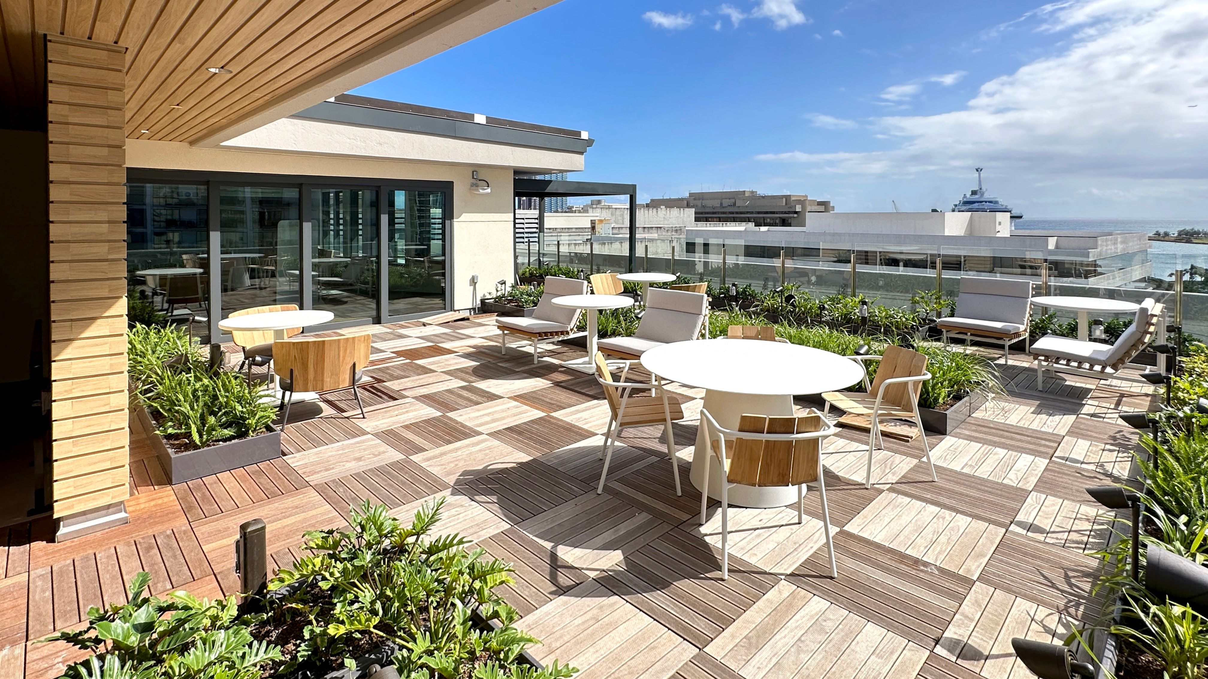 Lanai with outdoor seating located at top floor, accessible by all employees. Hawaii State FCU Headquarters