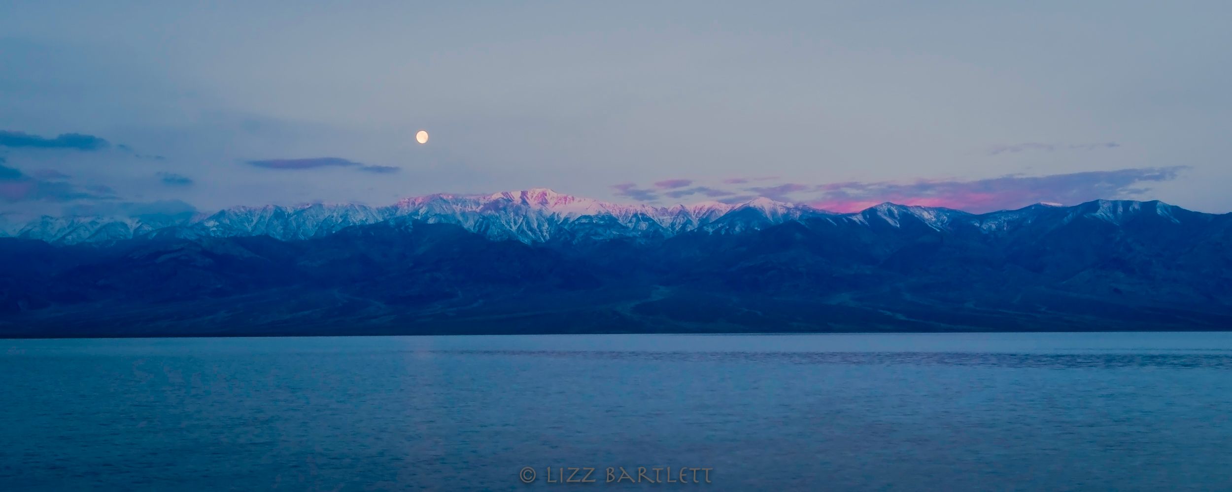 Moonset Over Lake Manly.jpg