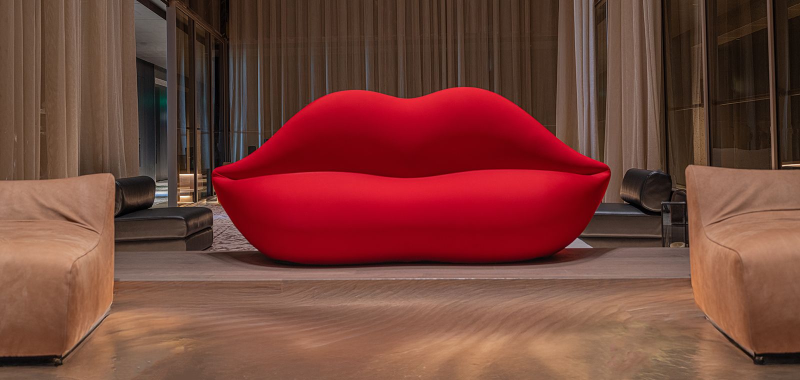 The Kiss.jpg