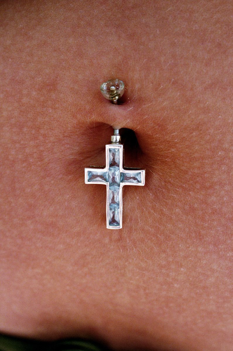 Belly Faith - The team members display their faith in the latest fashions.© Hazel Thompson Modern Crusaders