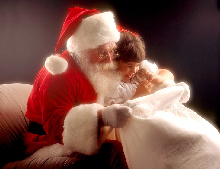 1Santa and Katie_1.jpg