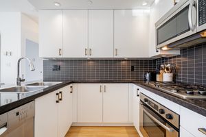 Unit 707 1050 Smithe Street Vancouver-ADD2-2.jpg