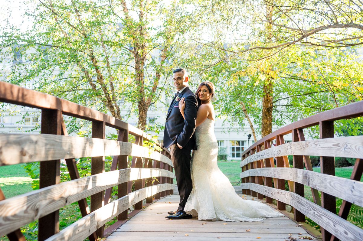 Hilton Pearl River wooden bridge