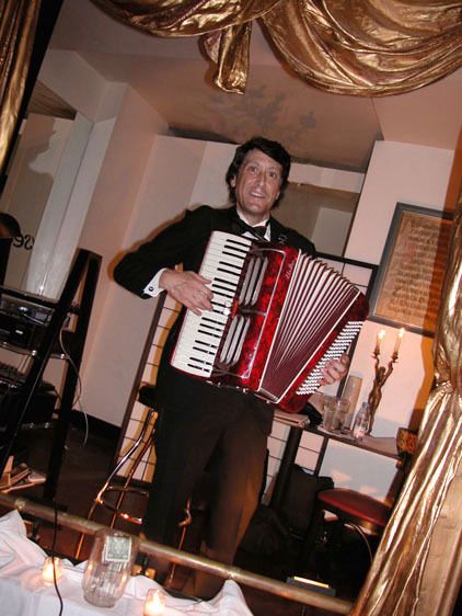 1accordionist