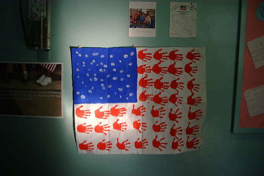 1flag_hands_prints_150
