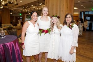 Hoopes Events | Utah Bride and Groom 2019 White Party | Snowpine Lodge | Alta Utah | Group Shot Utah_Bride_and_Groom_White_Party_2019_Snowpine_Lodge_Alta_Utah_Group_Shot.jpg
