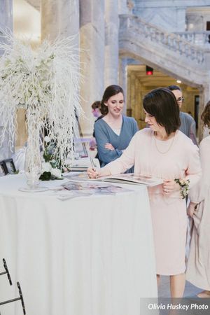 Hoopes Events | Lexie and Neil | Utah State Capitol | Salt Lake City Utah | Festive SIgn In Table Lexie_Neil_Utah_State_Capitol_Salt_Lake_City_Utah_Sign_In_Table.jpg