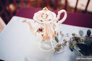 Modern_Vintage_Wedding_Styled_Zermatt_Resort_Midway_Utah_Vintage_Teapot.jpg