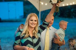 Hoopes Events | Kristin and Haven | Blacksmith Fork Canyon | Hyrum Utah | Catching the Bouquet Kristin_Haven_Blacksmith_Fork_Canyon_Hyrum_Utah_Bouquet_Catch.jpg