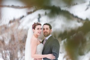 Hoopes Events | Ilana and Dave | Canyons Resort | Park City Utah | Bride and Groom Posing on Ski Slopes Ilana_Dave_Canyons_Resort_Park_City_Utah_Bride_Groom_Posing_on_Slopes.jpg