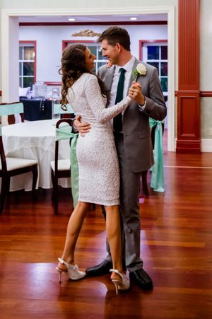 Hoopes Events | Shauna and Blake | Northampton House | American Fork Utah | Couple Dancing Before Reception Shauna_Blake_Northampton_House_American_Fork_Utah_Couple_Dancing.jpg