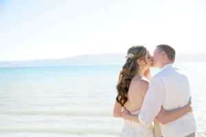 Hoopes Events | Aspyn and Steven | Bear Lake Utah | Couple Kissing Lakeside Aspyn_Steven_Bear_Lake_Utah_Kissing_Lakeside.jpg