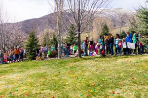 Zermatt_Spring_Extravaganza_2018_Zermatt_Utah_Resort_Midway_Utah_Easter_Egg_Getting_Ready.jpg