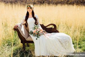 Hoopes Events | Charming Barn Wedding | Quiet Meadow Farms | Mapleton Utah | Bride Seated on Swan Fainting Couch in a Field Charming_Barn_Wedding_Quiet_Meadow_Farms_Mapleton_Utah_Bride_Seated_Swan_Fainting_Couch_Field.jpg