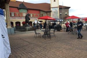 Hoopes Events | Zermatt Swiss Christmas | 2017 | Zermatt Utah Resort | Midway Utah | Eating Outdoors Zermatt_Swiss_Christmas_2017_Zermatt_Utah_Resort_Market_Midway_Utah_Outdoor_Eating.jpg