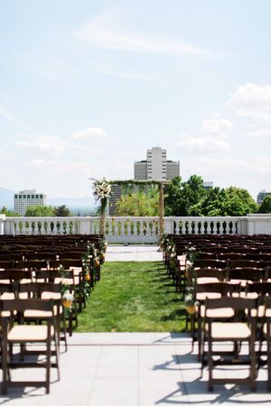 Hoopes Events | Tessa and Taani | Utah State Capitol | Salt Lake City Utah | Details | Perfectly-Set Ceremony Area with Pineapple Decor Accents Tessa_Taani_Utah_State_Capitol_Salt_Lake_City_Utah_Detail_Perfectly_Set_Ceremony_Pineapple_Accents.jpg