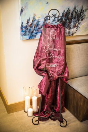 Draped Sign Groom's Lounge