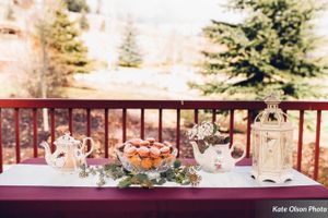 Hoopes Events | Modern Vintage Wedding | Zermatt Resort | Midway Utah | Styled | Elegant Desserts Modern_Vintage_Wedding_Styled_Zermatt_Resort_Midway_Utah_Elegant_Desserts.jpg