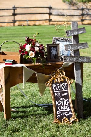 Hoopes Events | Tori and Sterling | Quiet Meadow Farms | Mapleton Utah | Vignette Table Tori_Sterling_Quiet_Meadow_Farms_Mapleton_Utah_Vignette_Table.jpg