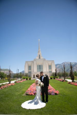 Hoopes Events | Chloe and Austin | Ben Lomond Suites | Ogden Utah | The Great Gatsby Wedding | Bride and Groom Outside Ogden Temple Chloe_Austin_Ben_Lomond_Suites_Ogden_Utah_Great_Gatsby_Bride_Groom_Ogden_Temple.jpg