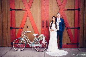 Hoopes Events | Charming Barn Wedding | Quiet Meadow Farms | Mapleton Utah | Couple in Front of Red-Accented Barn Door Charming_Barn_Wedding_Quiet_Meadow_Farms_Mapleton_Utah_Couple_Red-Accented_Barn_Door.jpg