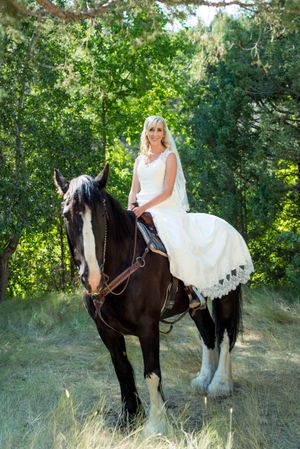 Hoopes Events | Kristin and Haven | Blacksmith Fork Canyon | Hyrum Utah | Bride's Entrance on Horse Kristin_Haven_Blacksmith_Fork_Canyon_Hyrum_Utah_Bride_Entrance_on_Horse.jpg