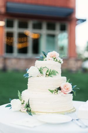 Floral Pastel Wedding Cake Reception