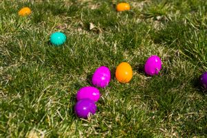 Hoopes Events | Zermatt Spring Extravaganza | 2018 | Zermatt Utah Resort | Midway Utah | Colorful Easter Eggs Zermatt_Spring_Extravaganza_2018_Zermatt_Utah_Resort_Midway_Utah_Colorful_Easter_Eggs.jpg