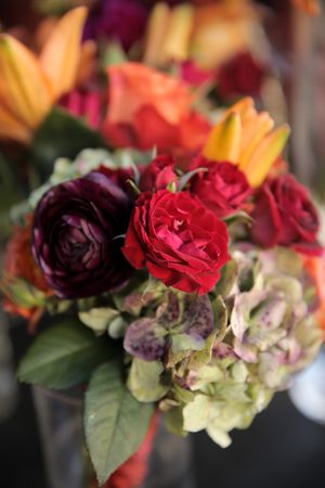 Hoopes Events | Felicia and Jared | Park City Mountain Resort | Park City Utah | Vibrant Autumn Flower Centerpiece Felicia_Jared_Park_City_Mountain_Resort_Park_City_Utah_Vibrant_Autumn_Flower_Centerpiece.jpg