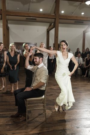 Couples Dance Bride and Groom