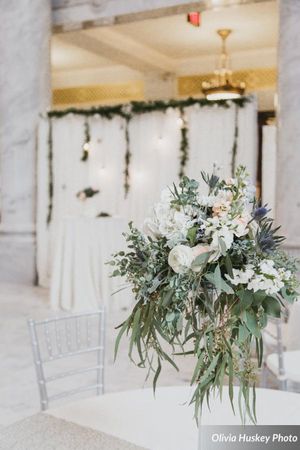 Hoopes Events | Lexie and Neil | Utah State Capitol | Salt Lake City Utah | Detail | Floral Centerpiece Lexie_Neil_Utah_State_Capitol_Salt_Lake_City_Utah_Detail_Floral_Centerpiece.jpg